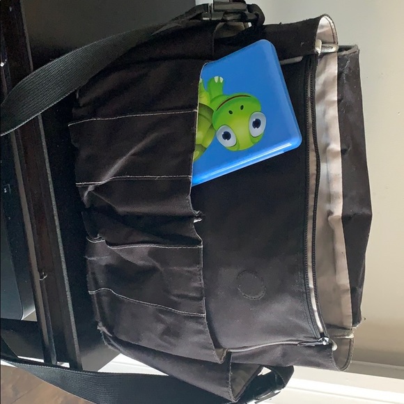 Skip Hop duo messenger Diaper bag - Picture 4 of 4